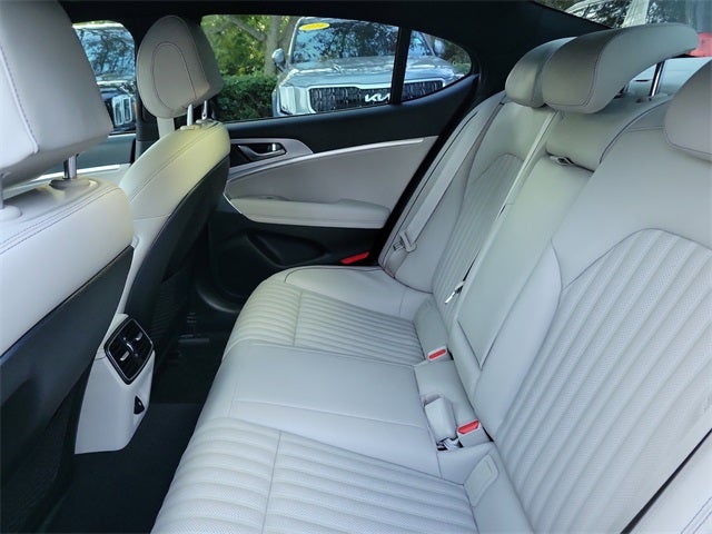 2023 Genesis G70 3.3T