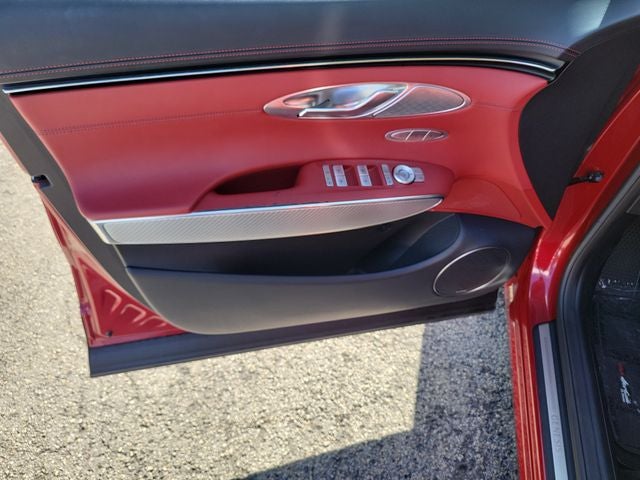 2023 Genesis GV70 2.5T