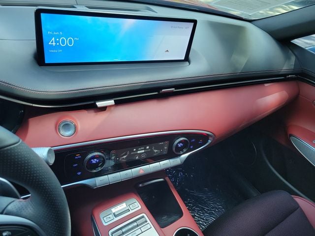 2023 Genesis GV70 2.5T