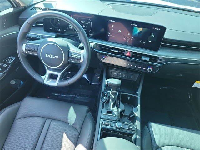 2025 Kia K5 EX