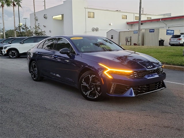2025 Kia K5 GT-Line