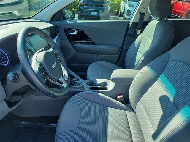 2022 Kia Niro LXS
