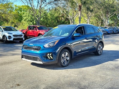 2022 Kia Niro LXS