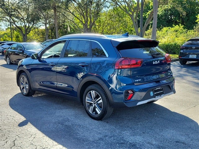 2022 Kia Niro LXS