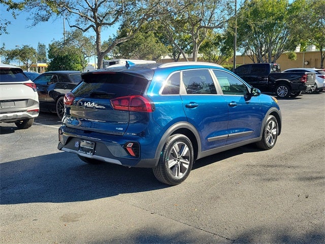 2022 Kia Niro LXS
