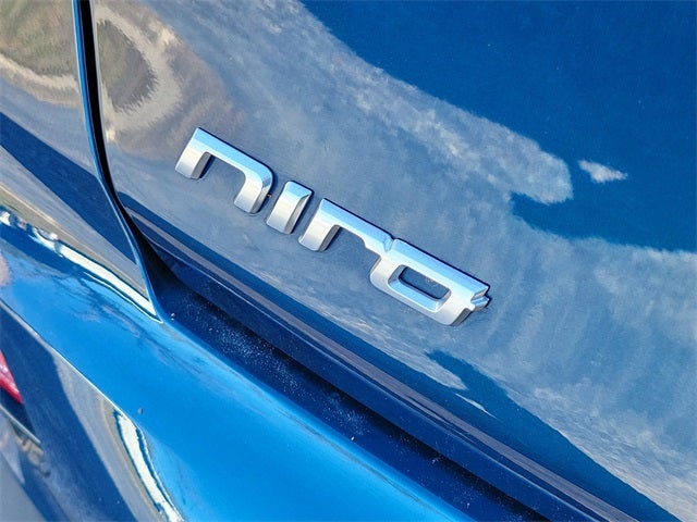 2022 Kia Niro LXS