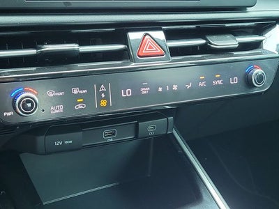 2025 Kia Niro LX