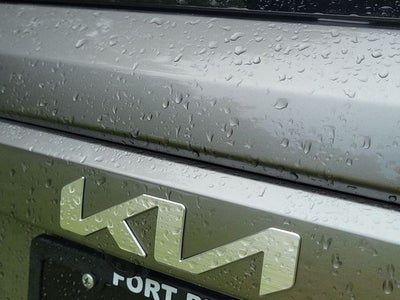 2025 Kia Niro LX