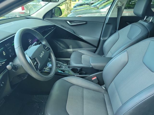 2023 Kia Niro EX Touring