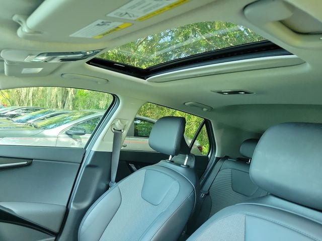 2023 Kia Niro EX Touring