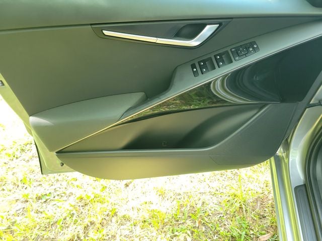 2023 Kia Niro EX Touring