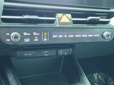 2023 Kia Niro EX Touring