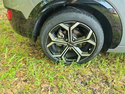 2023 Kia Niro EX Touring