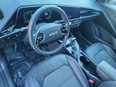 2023 Kia Niro EX
