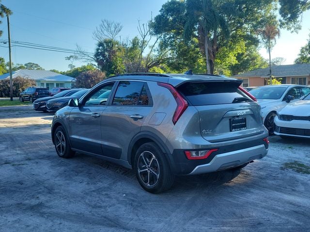 2023 Kia Niro EX
