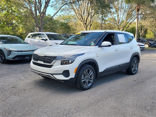 2023 Kia Seltos LX