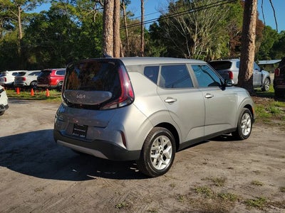 2024 Kia Soul LX