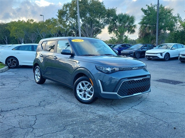 2024 Kia Soul LX