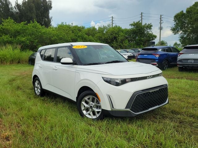 2024 Kia Soul LX