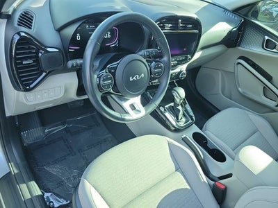 2024 Kia Soul EX