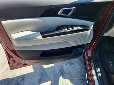 2024 Kia Carnival SX