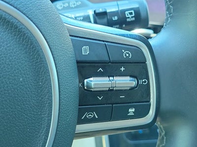 2024 Kia Carnival SX
