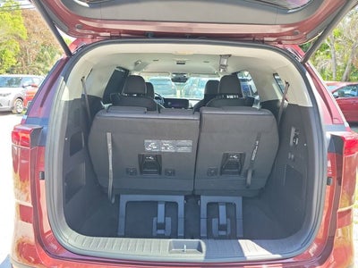 2024 Kia Carnival SX