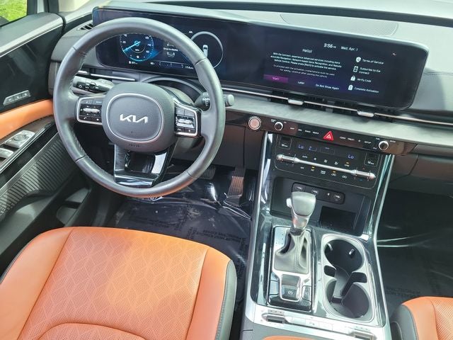 2024 Kia Carnival SX