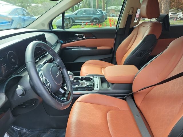 2024 Kia Carnival SX