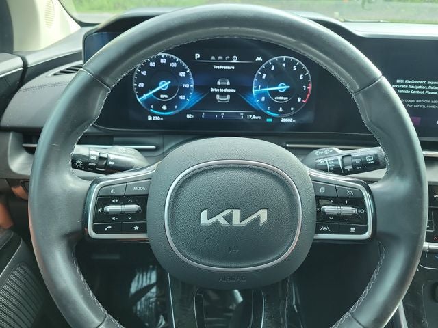 2024 Kia Carnival SX