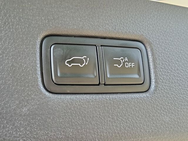 2024 Kia Carnival SX