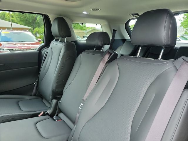 2025 Kia Carnival Hybrid SX Prestige