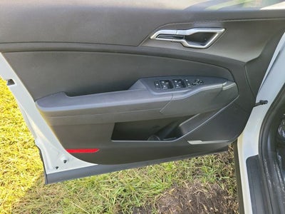 2025 Kia Sportage LX