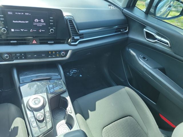 2024 Kia Sportage Hybrid LX