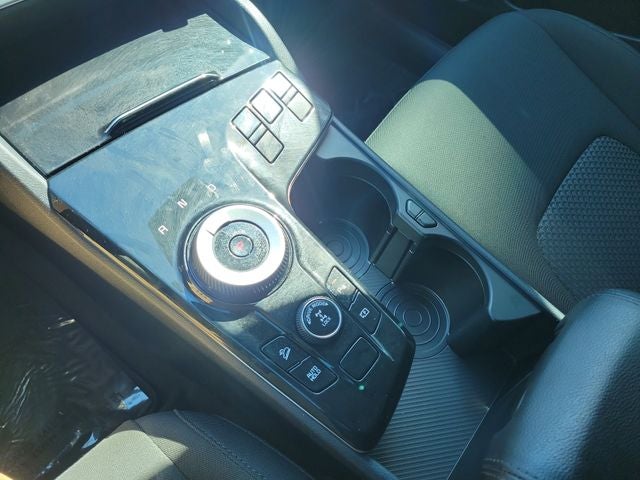 2024 Kia Sportage Hybrid LX