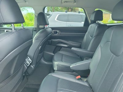 2022 Kia Sorento Hybrid S