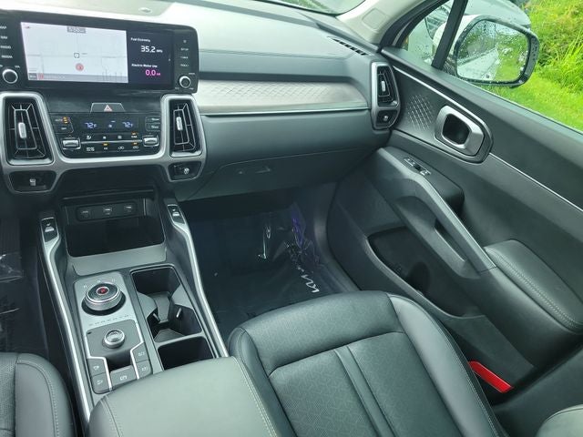 2022 Kia Sorento Hybrid S