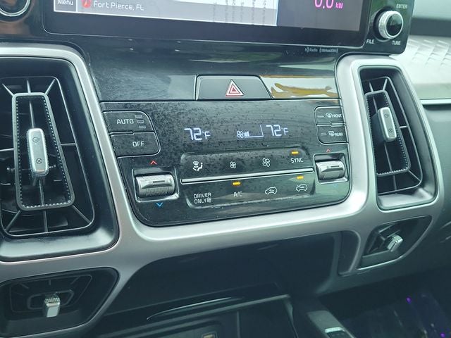 2022 Kia Sorento Hybrid S