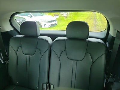 2022 Kia Sorento Hybrid S
