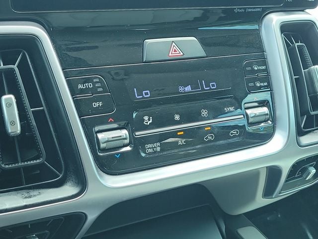 2024 Kia Sorento Hybrid EX