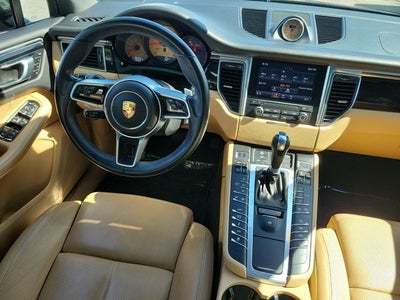 2018 Porsche Macan Base