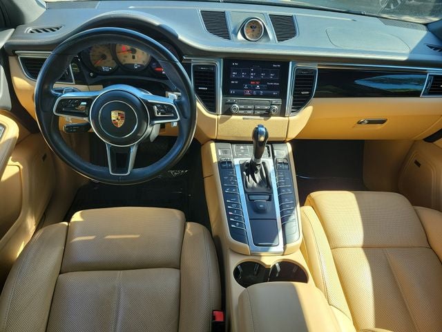 2018 Porsche Macan Base