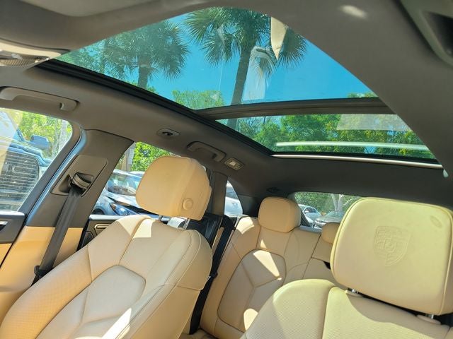 2018 Porsche Macan Base