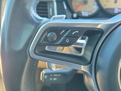 2018 Porsche Macan Base