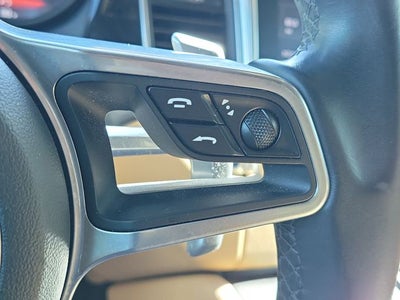 2018 Porsche Macan Base