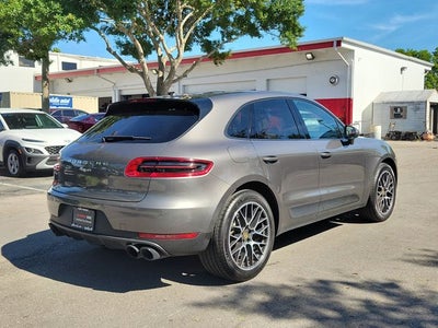 2018 Porsche Macan Base